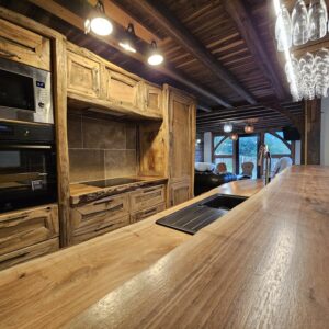 Cuisine veille poutre en chêne — vue 3 — Bois Joli Création