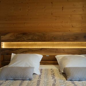 Tete de lit noyer — vue 1 — Bois Joli Création